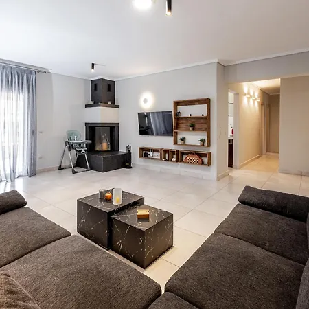 Appartement Spacious 3-bedroom With Wifi, Ac In Charming Kalamaria - Mountain View Thessalonique