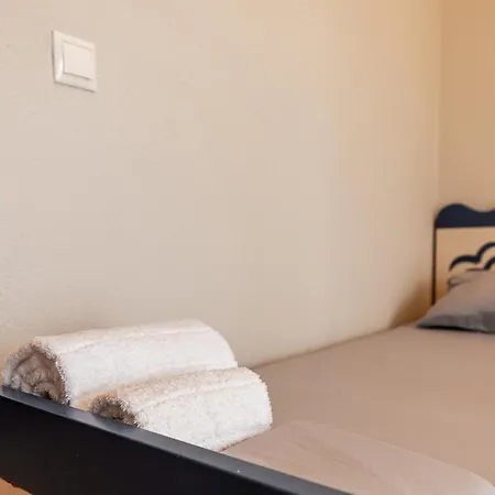 Spacious 3-bedroom With Wifi, Ac In Charming Kalamaria - Mountain View Appartement Thessalonique